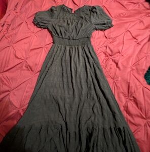 Elegant Olive Green Women's Dress